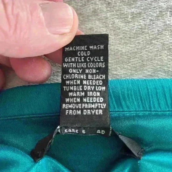 Alfani Women's Round Neck Elastic Bottom Long Sleeve Blouse Teal Size 14 Petite - Picture 3 of 6